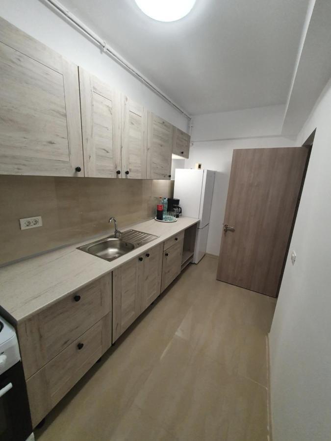 Garsoniera Bya Mamaia Nord-นาโวดาริ ภายนอก รูปภาพ